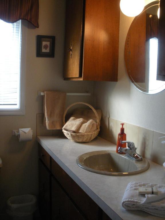 Cote'S Bed & Breakfast Grand Falls Δωμάτιο φωτογραφία